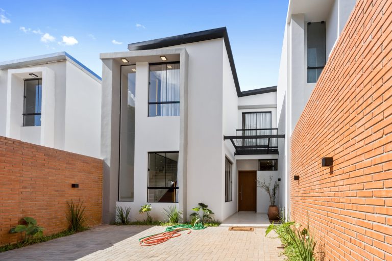 Dúplex En Venta Zona Rakiura – Luque – Casas Del Bosque