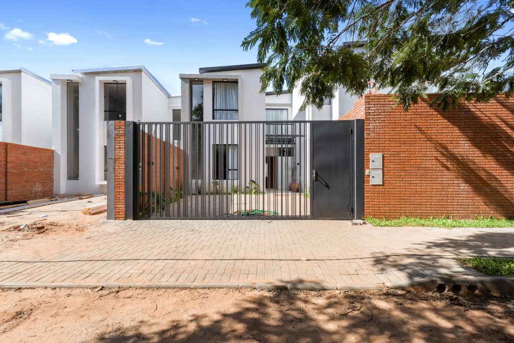 Dúplex En Venta Zona Rakiura – Luque – Casas Del Bosque