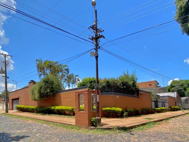 En venta residencia – Barrio San Vicente