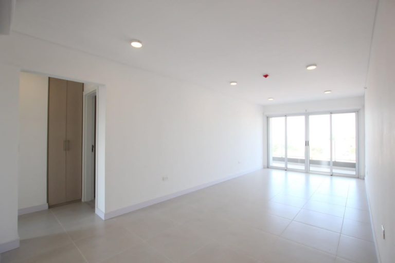 En venta departamento en Edif. Fortaleza Azara