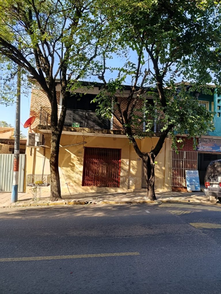 En venta Tinglado con Departamento