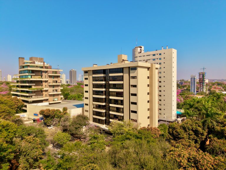EN VENTA – Exclusivo Departamento – Barrio Mburucuyá