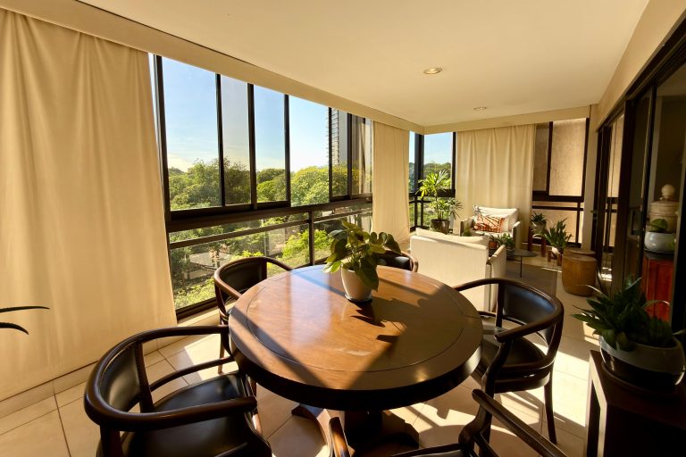 EN VENTA – Exclusivo Departamento – Barrio Mburucuyá