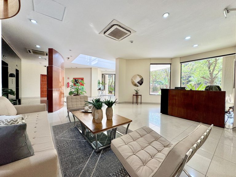 EN VENTA – Exclusivo Departamento – Barrio Mburucuyá