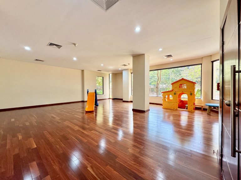EN VENTA – Exclusivo Departamento – Barrio Mburucuyá
