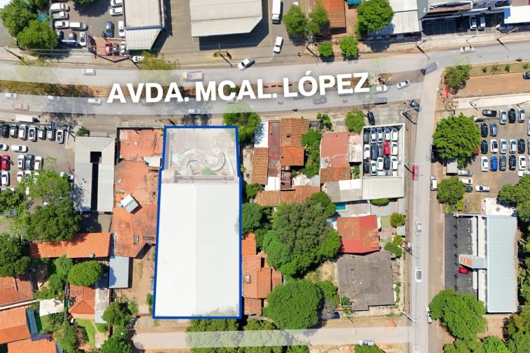 En venta terreno sobre la Avda. Mcal. Lopez