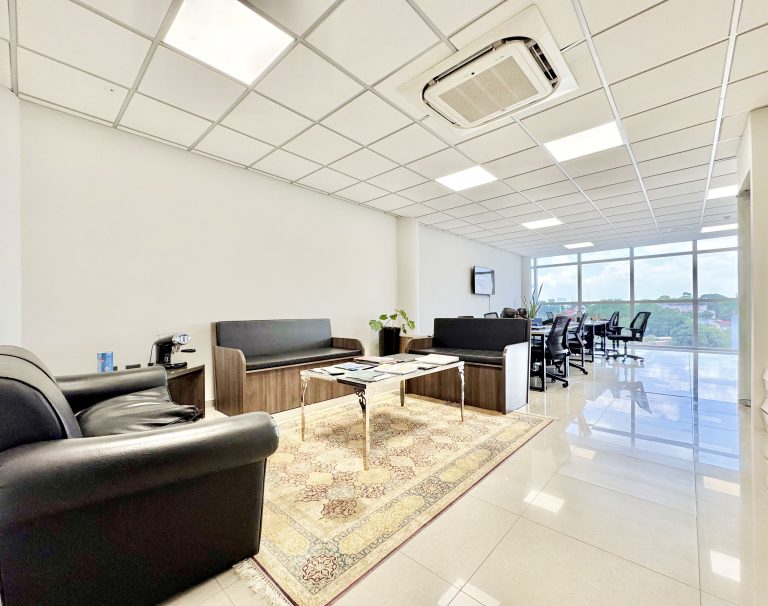 Oficina en venta – Edificio Sky Center – Av. San Martín