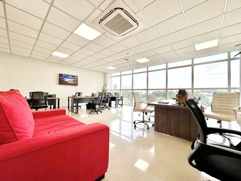 Oficina en venta – Edificio Sky Center – Av. San Martín