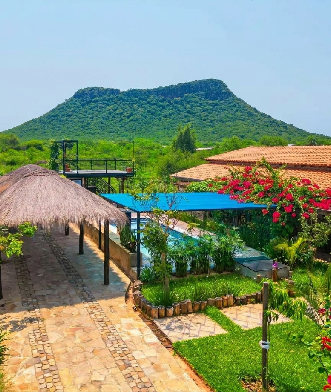 https---ultrarealestate.com.py-propiedad-en-venta-hermosa-casa-quinta-en-paraguari-#