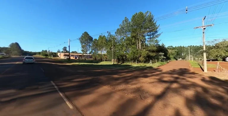 En Venta terreno en esquina sobre ruta 6ta.
